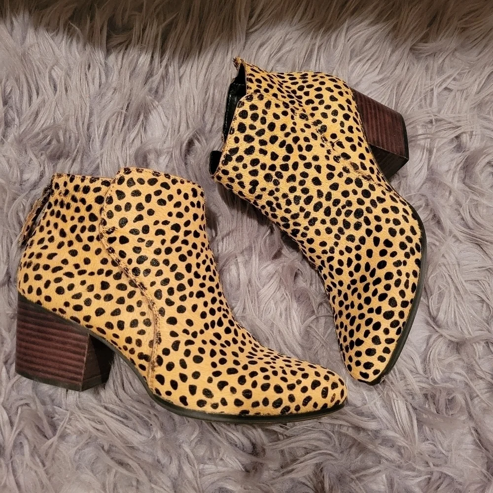 Sole Society River Fur Ankle Booties 9 Leopard Cheetah Print